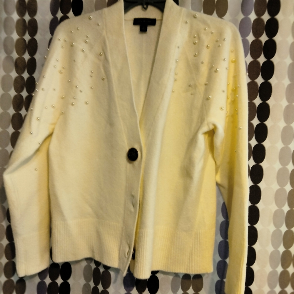 Elegant Cream Cardigan Sweater